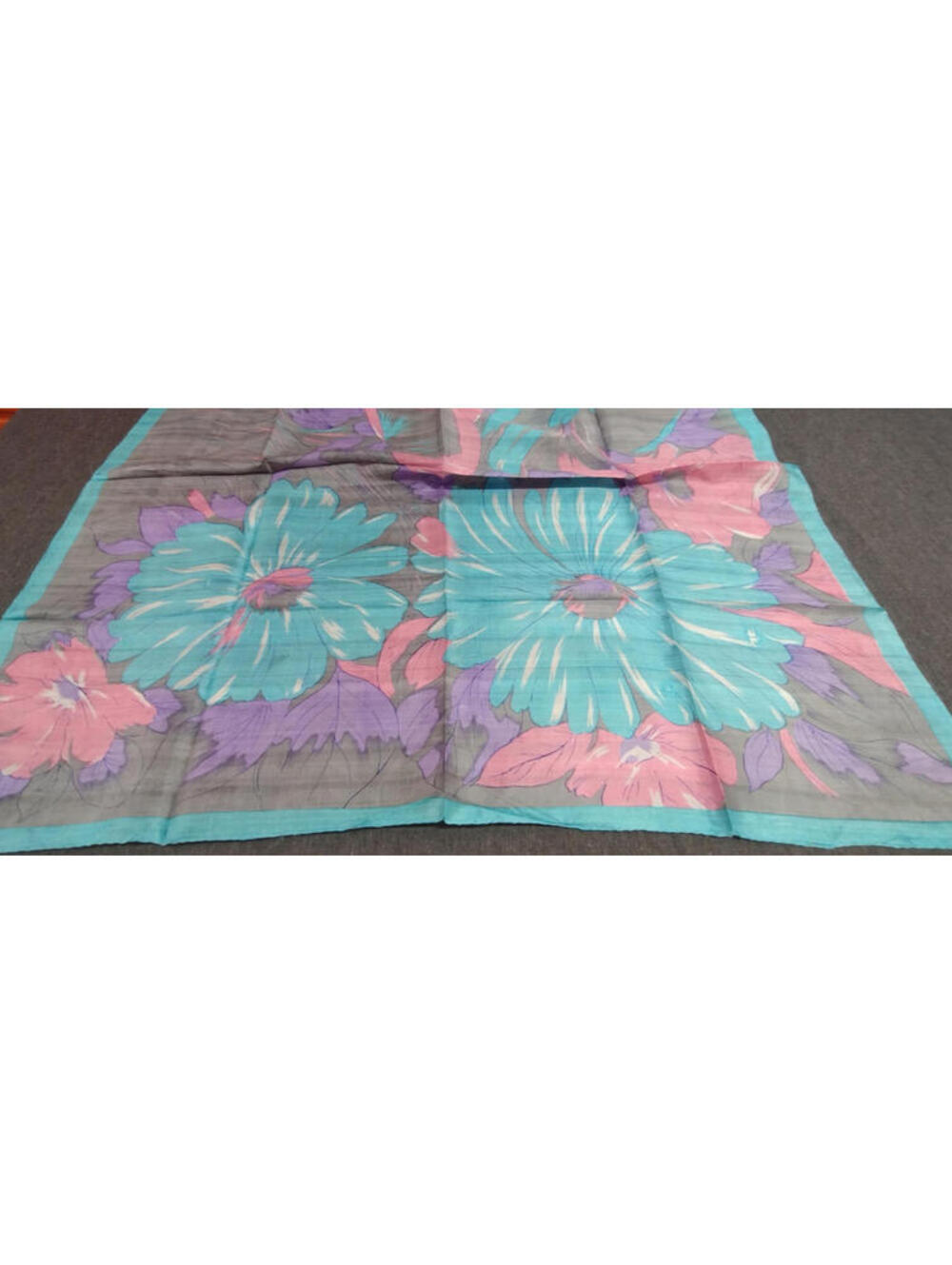 Vintage 100% Pure Silk Scarf LARGE SIZE Lilac Gray Pastels Big Floral MADE INDIA